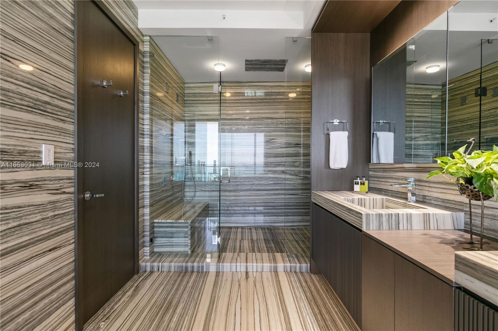 BAL HARBOUR NORTH SOUTH C - Residential