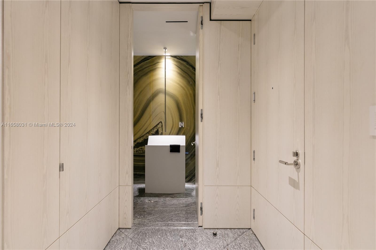 BAL HARBOUR NORTH SOUTH C - Residential