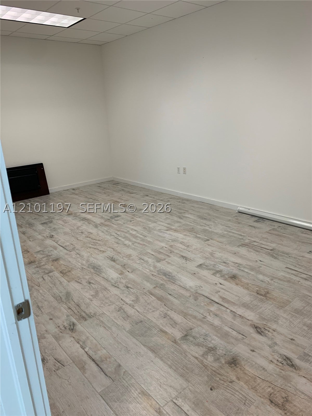 175 SW 7th St 2102