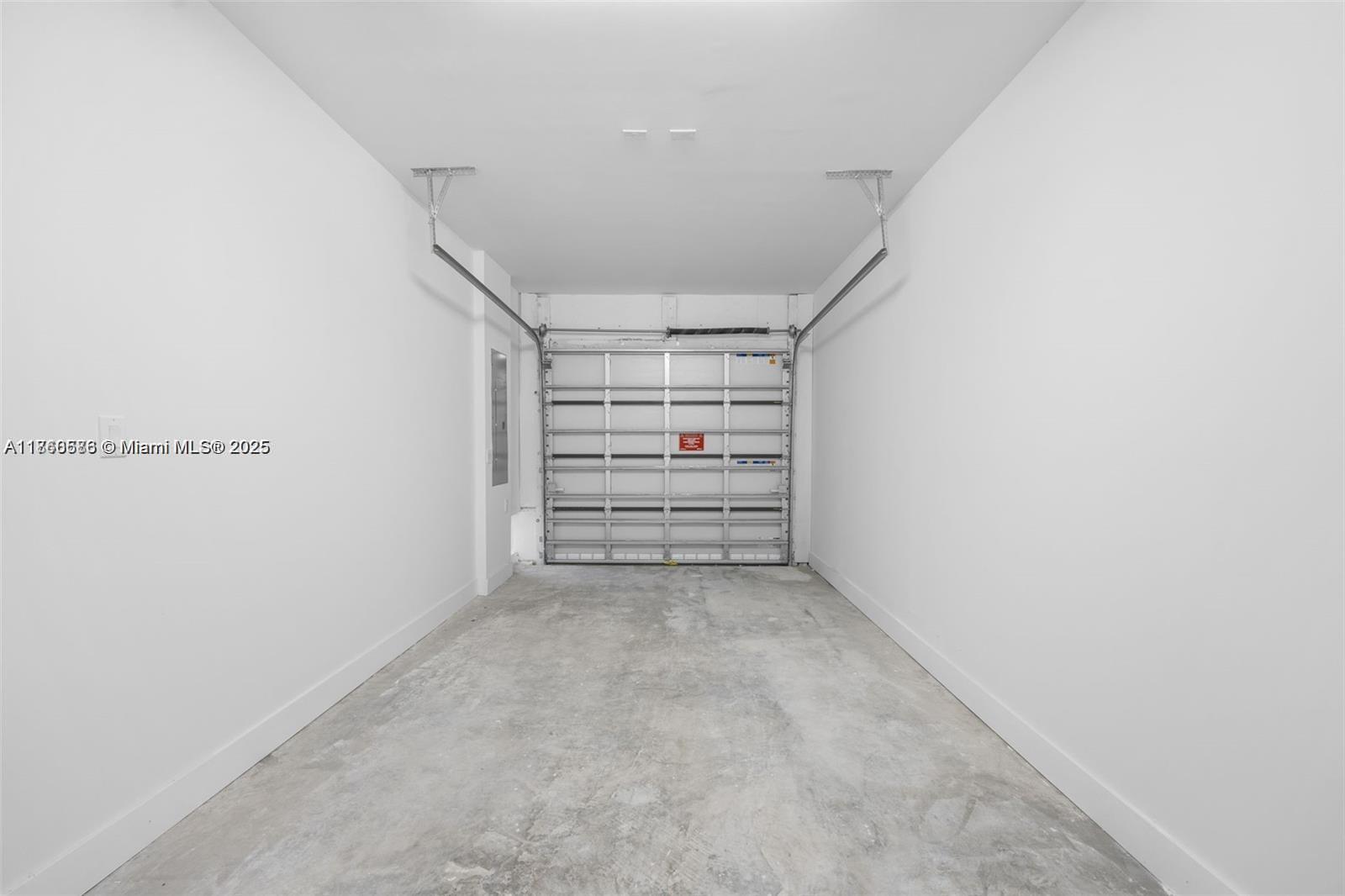 CENTURY PARK - Residential