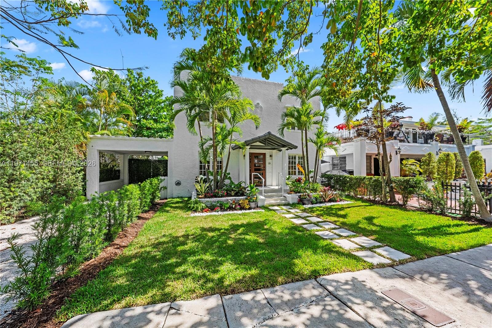 178 NE 45th St