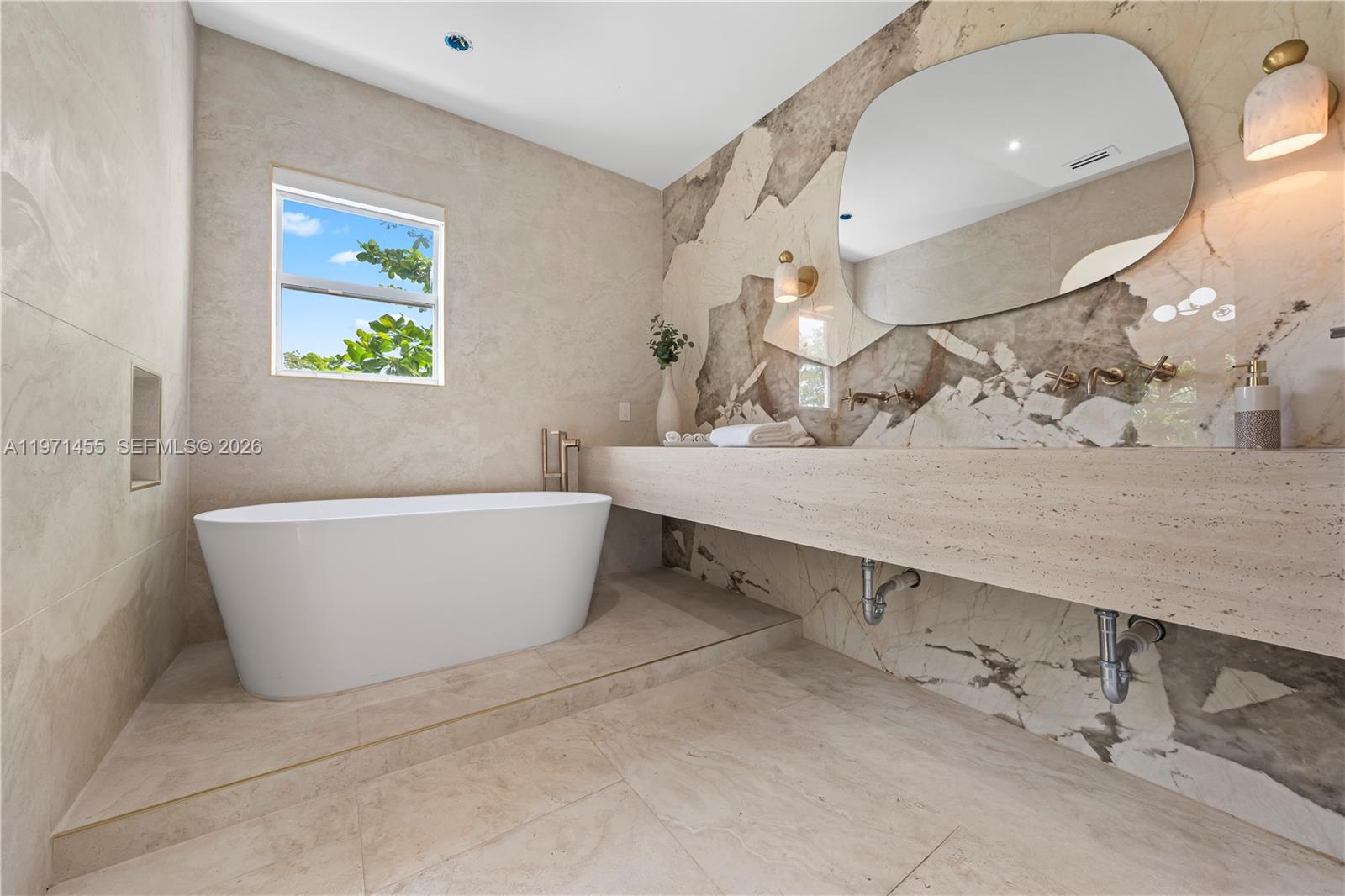 BILTMORE SUB - Residential