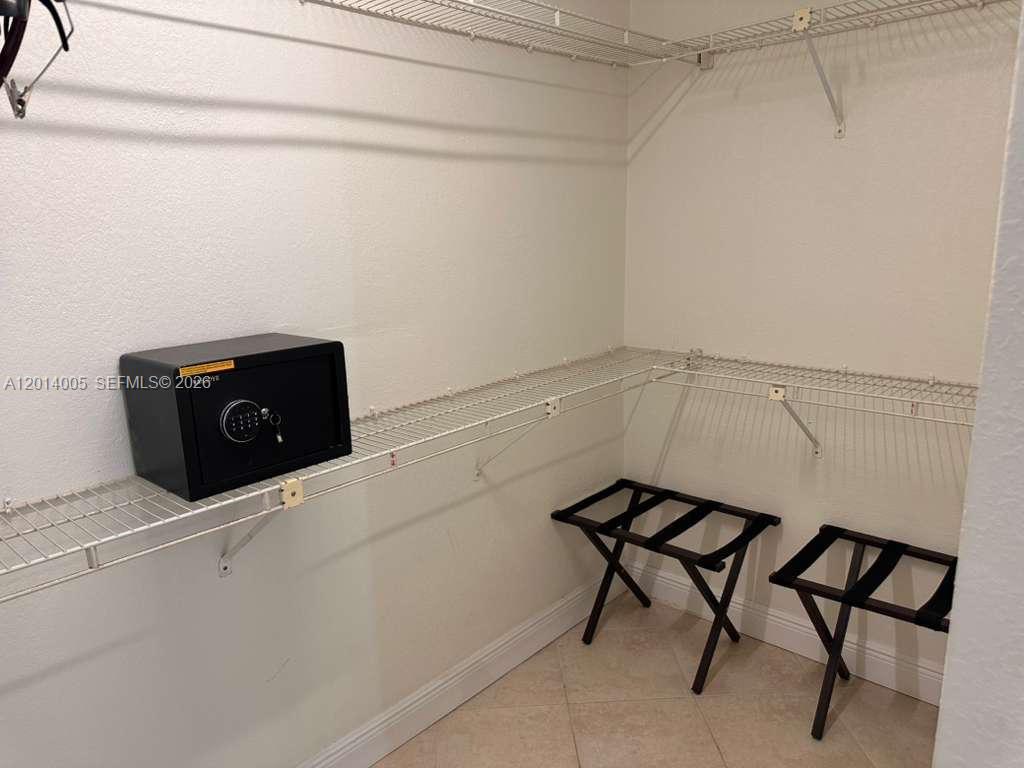 PORT ST LUCIE SECTION 8 - Residential Lease