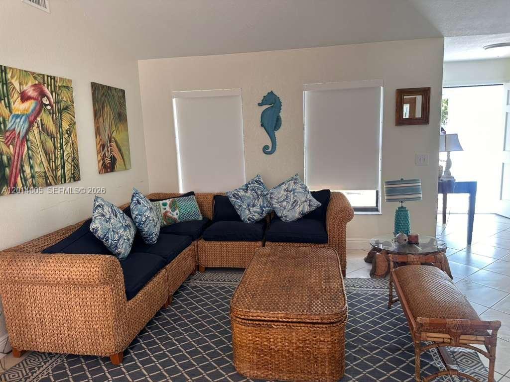 PORT ST LUCIE SECTION 8 - Residential Lease