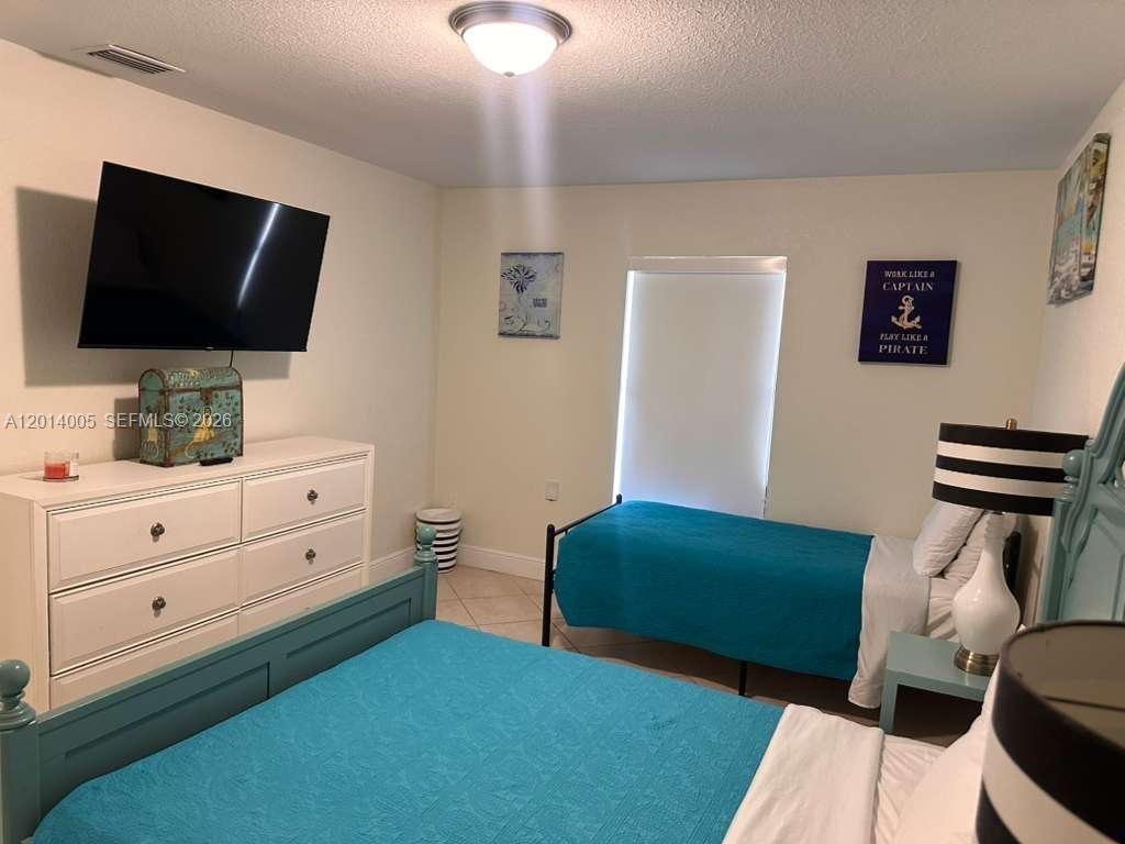 PORT ST LUCIE SECTION 8 - Residential Lease