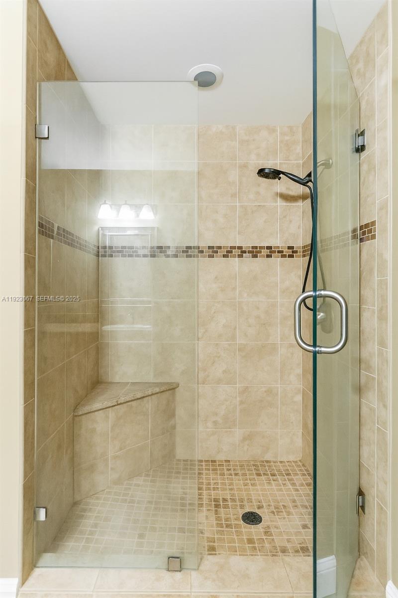 HOLIDAY SPRINGS EAST - Residential