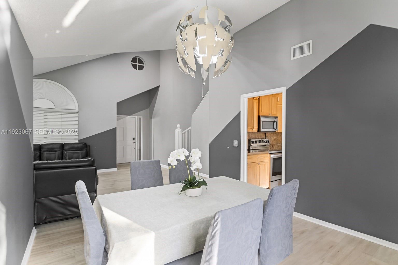 HOLIDAY SPRINGS EAST - Residential