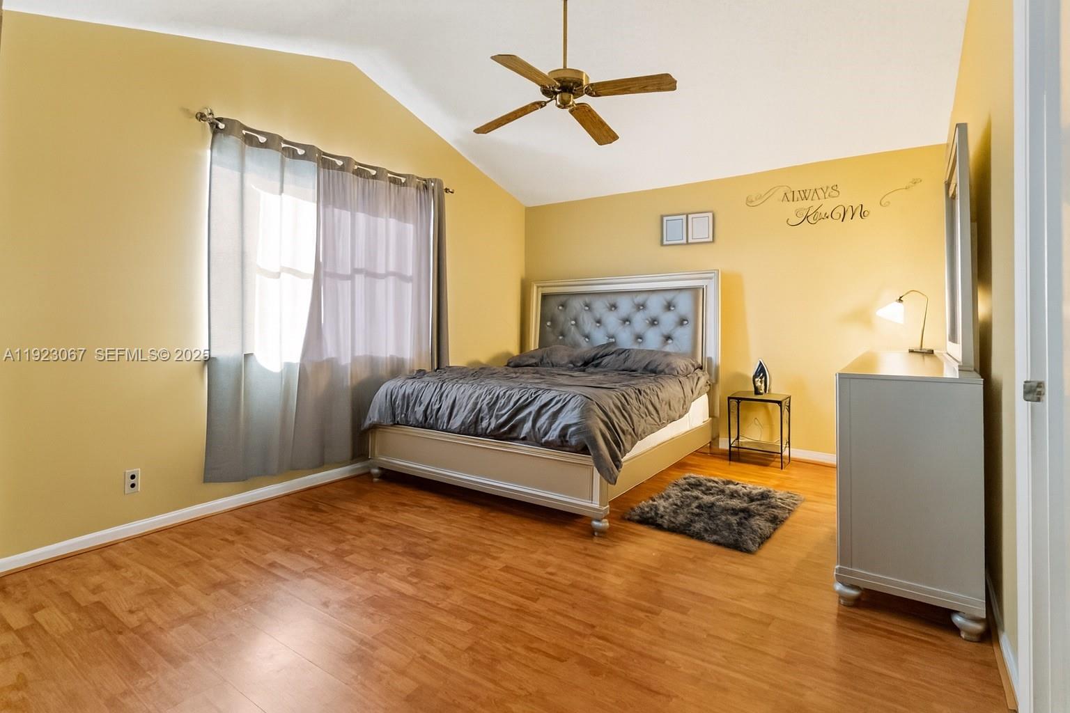 HOLIDAY SPRINGS EAST - Residential