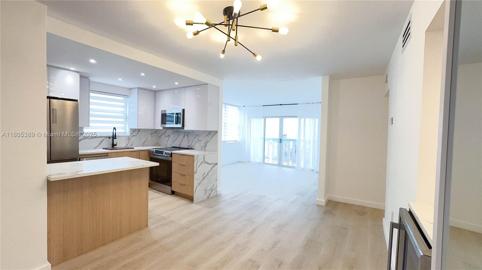 701 Collins Ave 1F, Miami Beach, Miami-Dade County, Florida - 2 Bedrooms  
2 Bathrooms - 