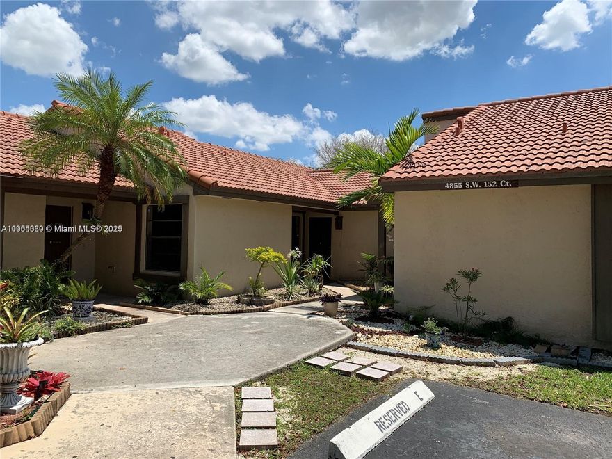 Excellent rental in Lakes of The Meadow, kitchen granite counter tops, remodeled bathrooms, high hat lighting, ceramic floors, freshly painted inside, plenty of guest parking. Enjoy great amenities, pools, clubhouse, parks, tennis, gym, basketball and beach volleybal courts, walking and jogging path, around lakes. Great concrete patio area for entertaining.