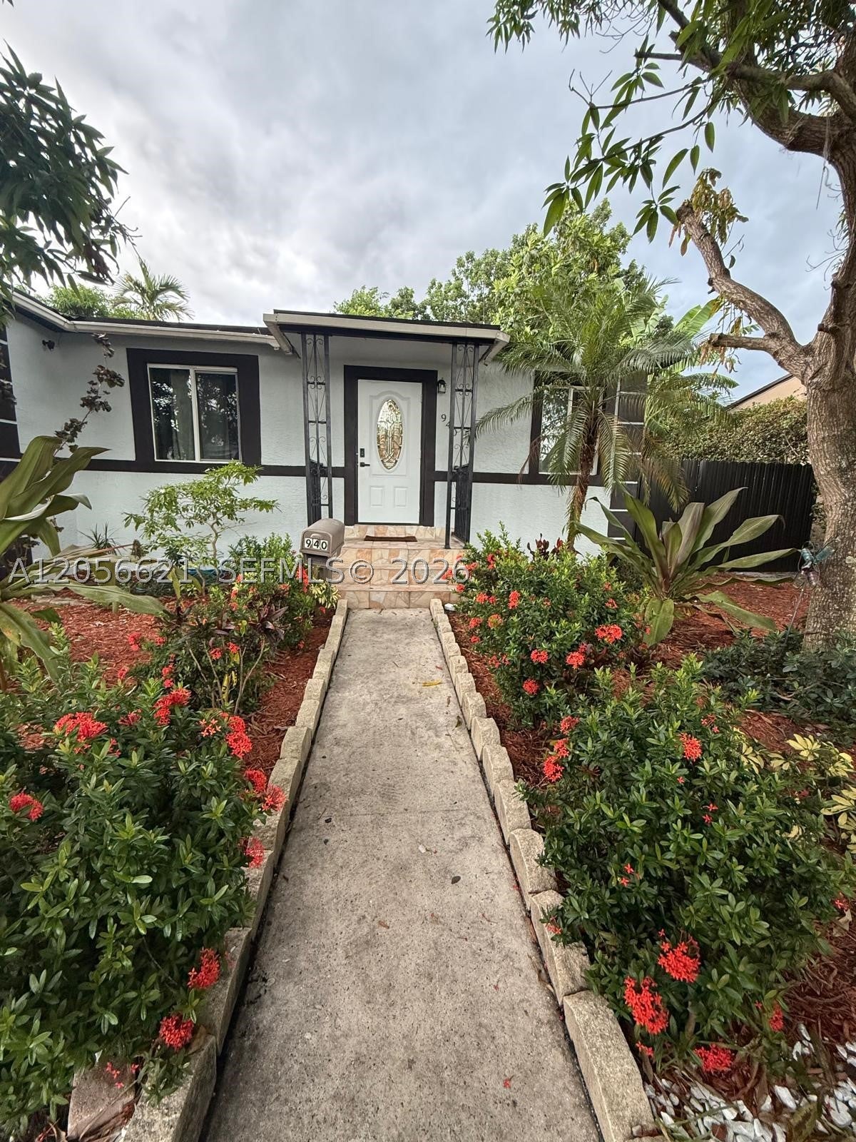 940 NE 155th Ter 940