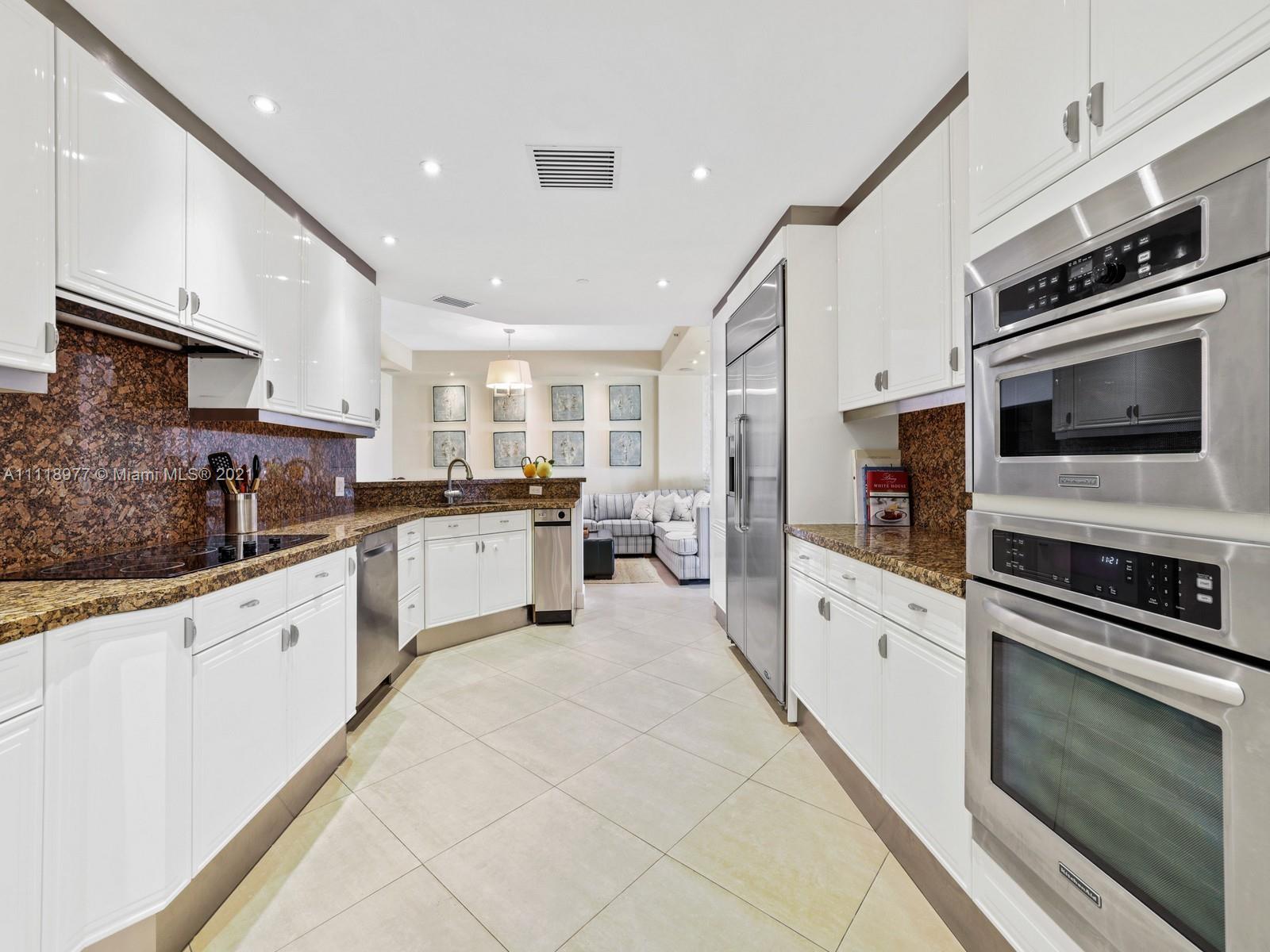 BAYVIEW FISHER ISL CONDO - Residential