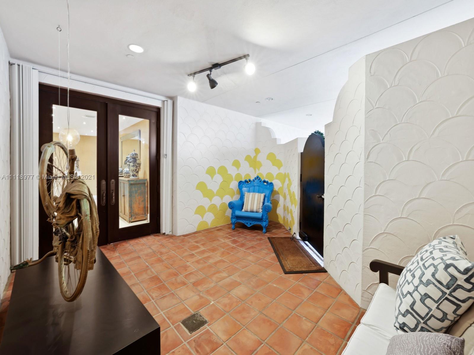 BAYVIEW FISHER ISL CONDO - Residential