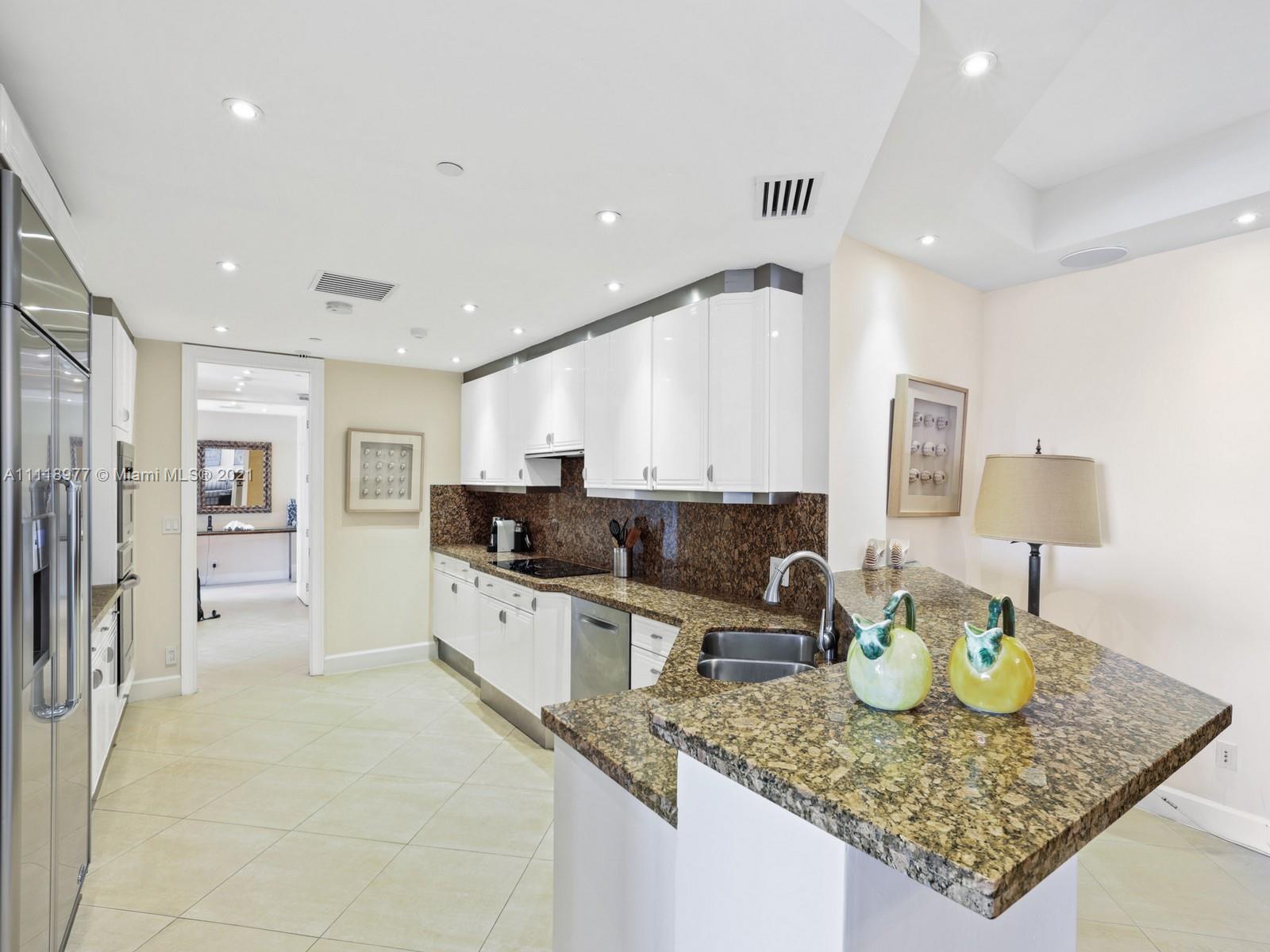 BAYVIEW FISHER ISL CONDO - Residential