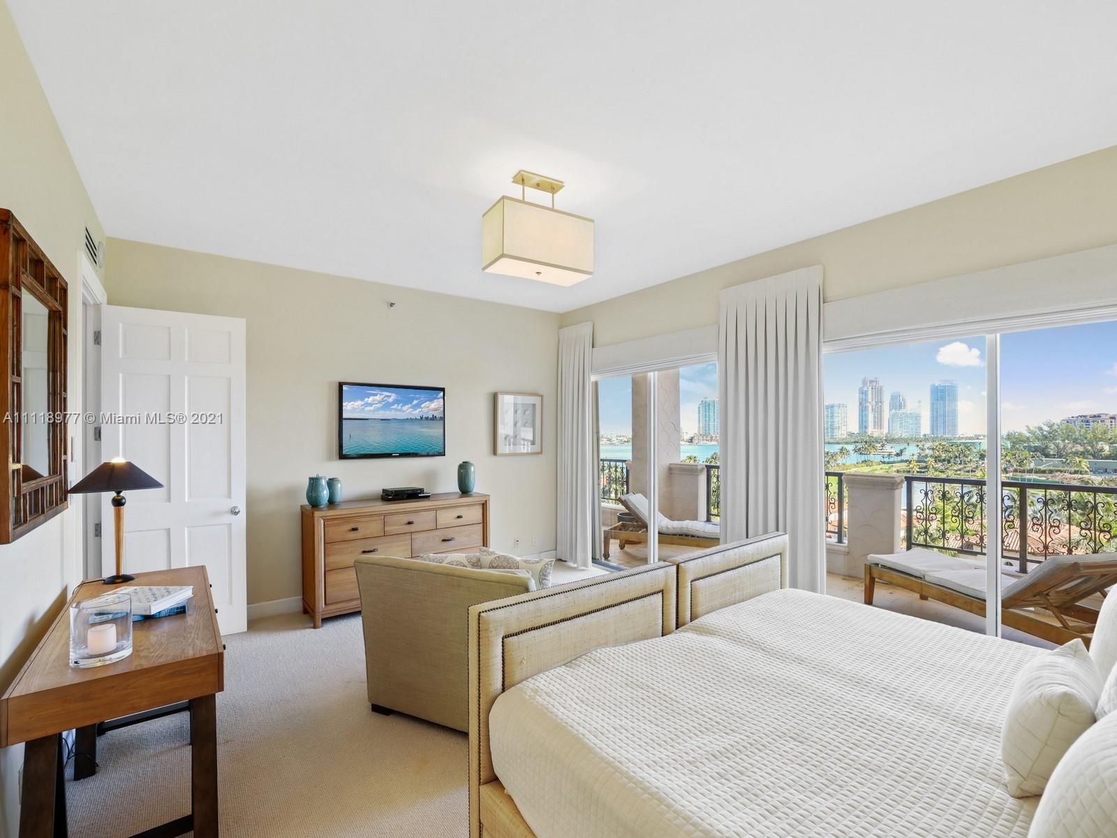 BAYVIEW FISHER ISL CONDO - Residential