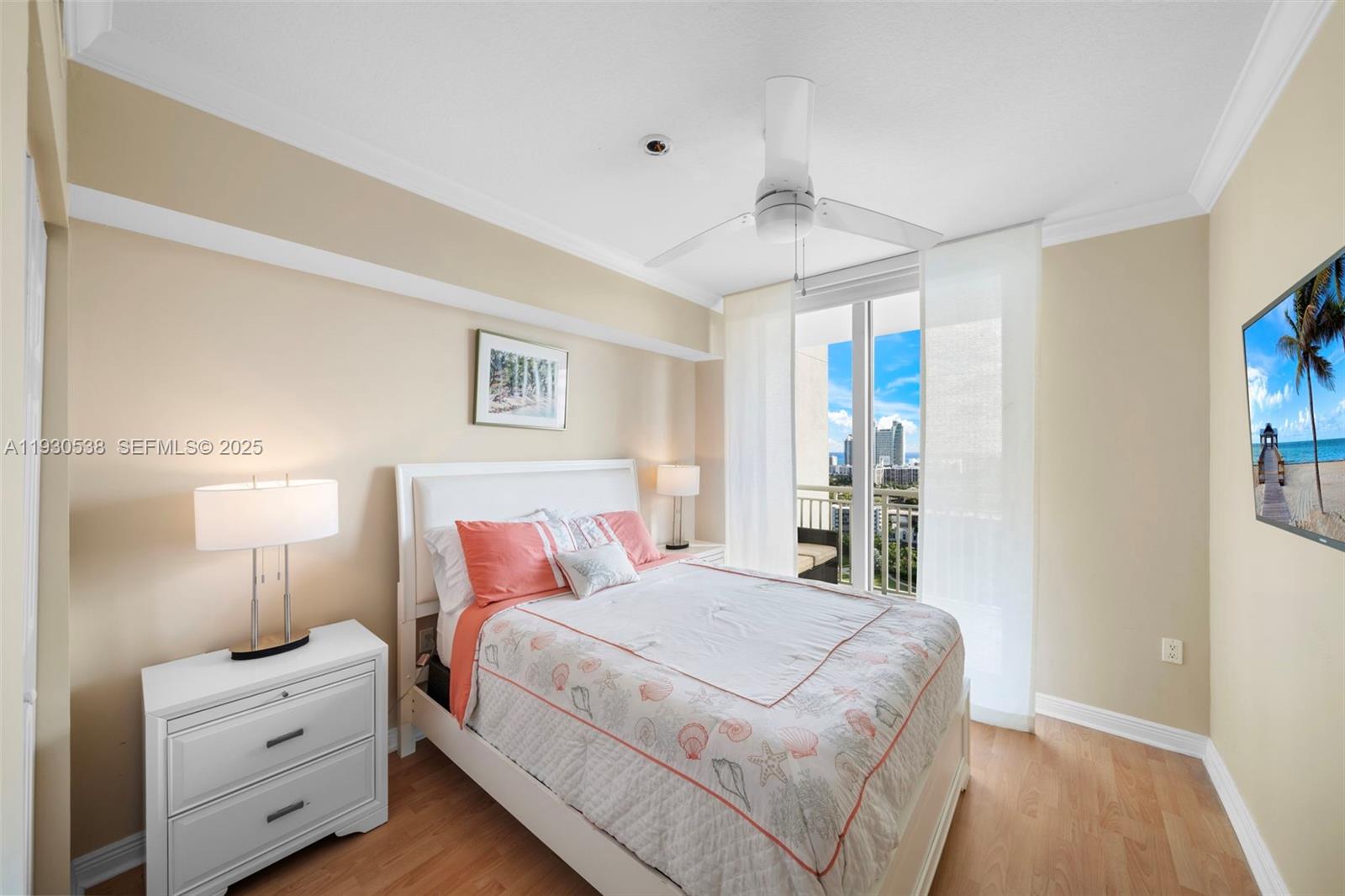 DUO CONDOMINIUM EAST - Residential