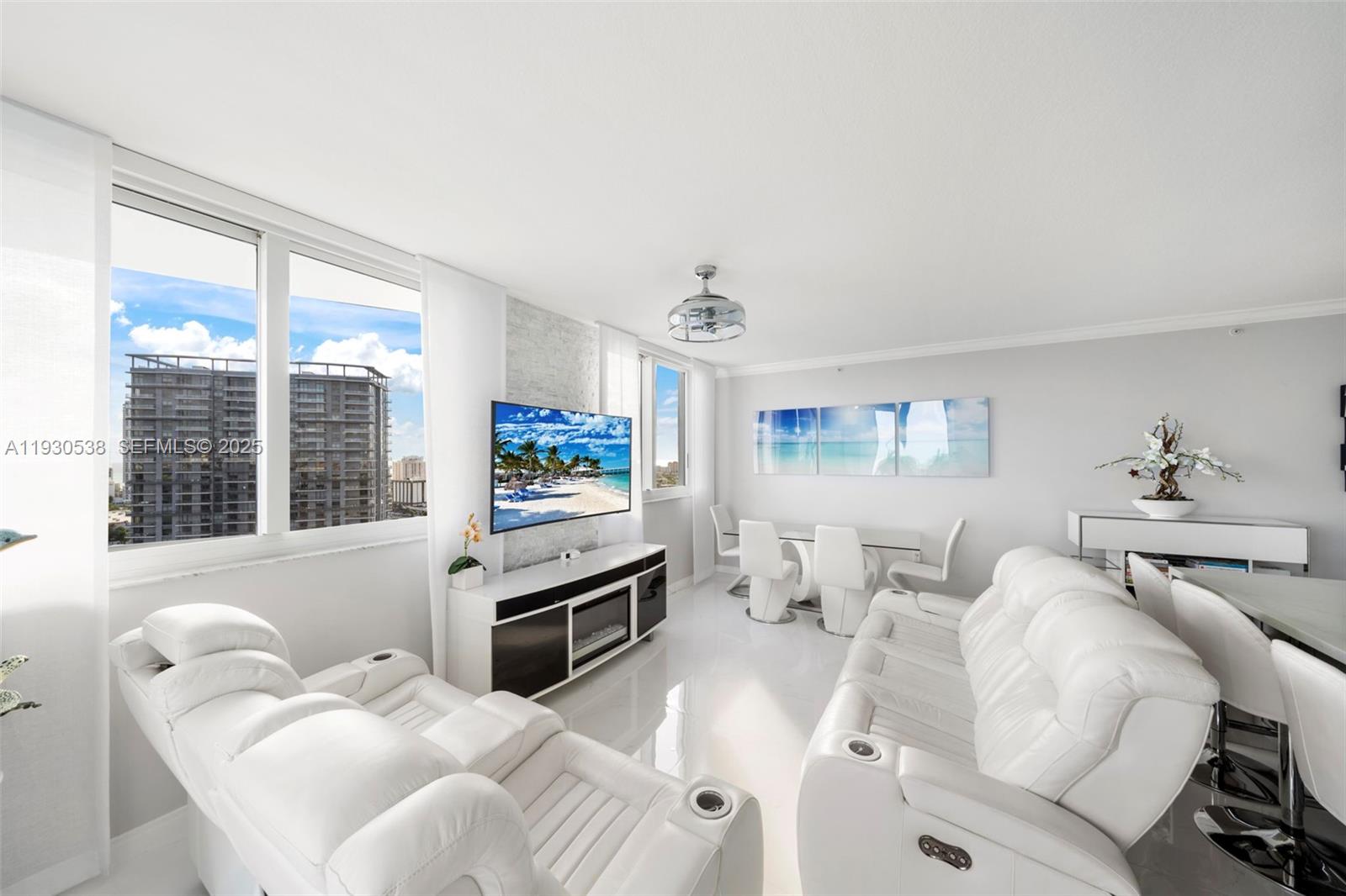 DUO CONDOMINIUM EAST - Residential