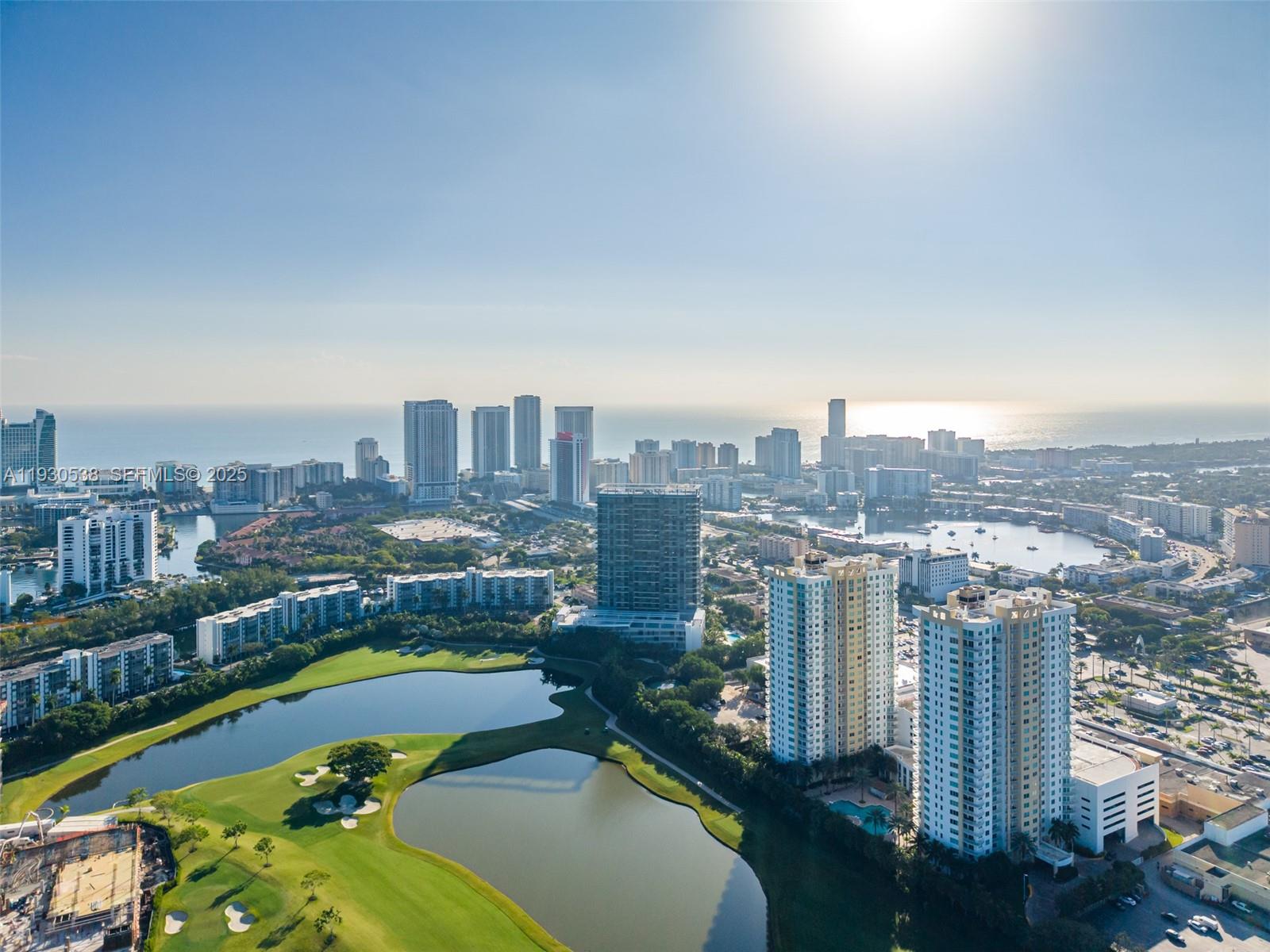 DUO CONDOMINIUM EAST - Residential