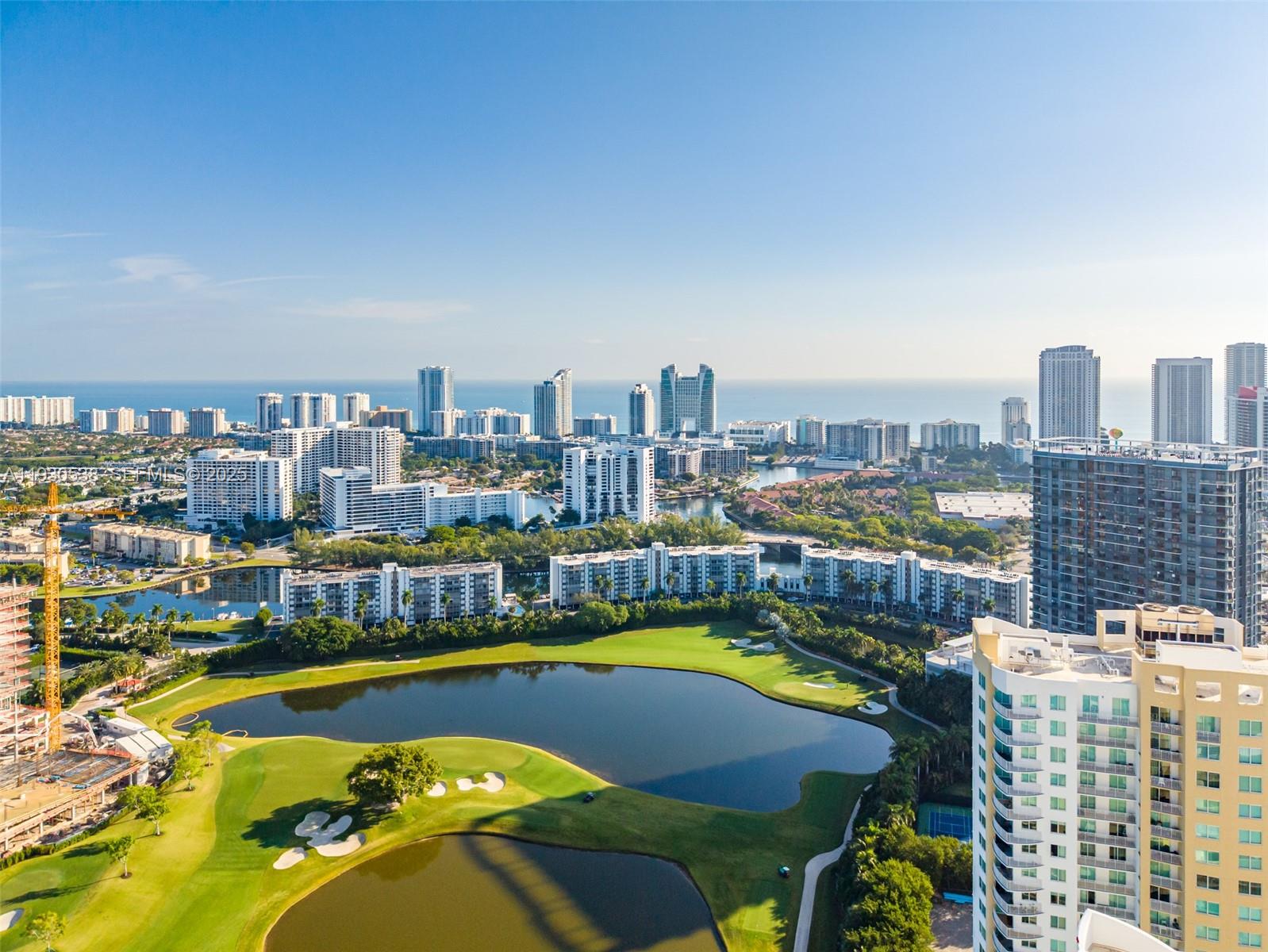 DUO CONDOMINIUM EAST - Residential