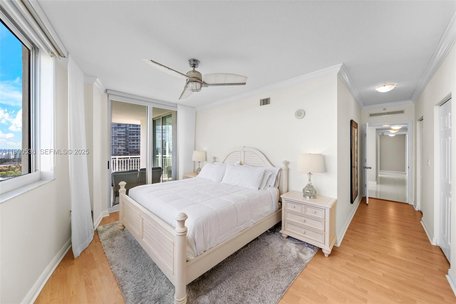 DUO CONDOMINIUM EAST - Residential