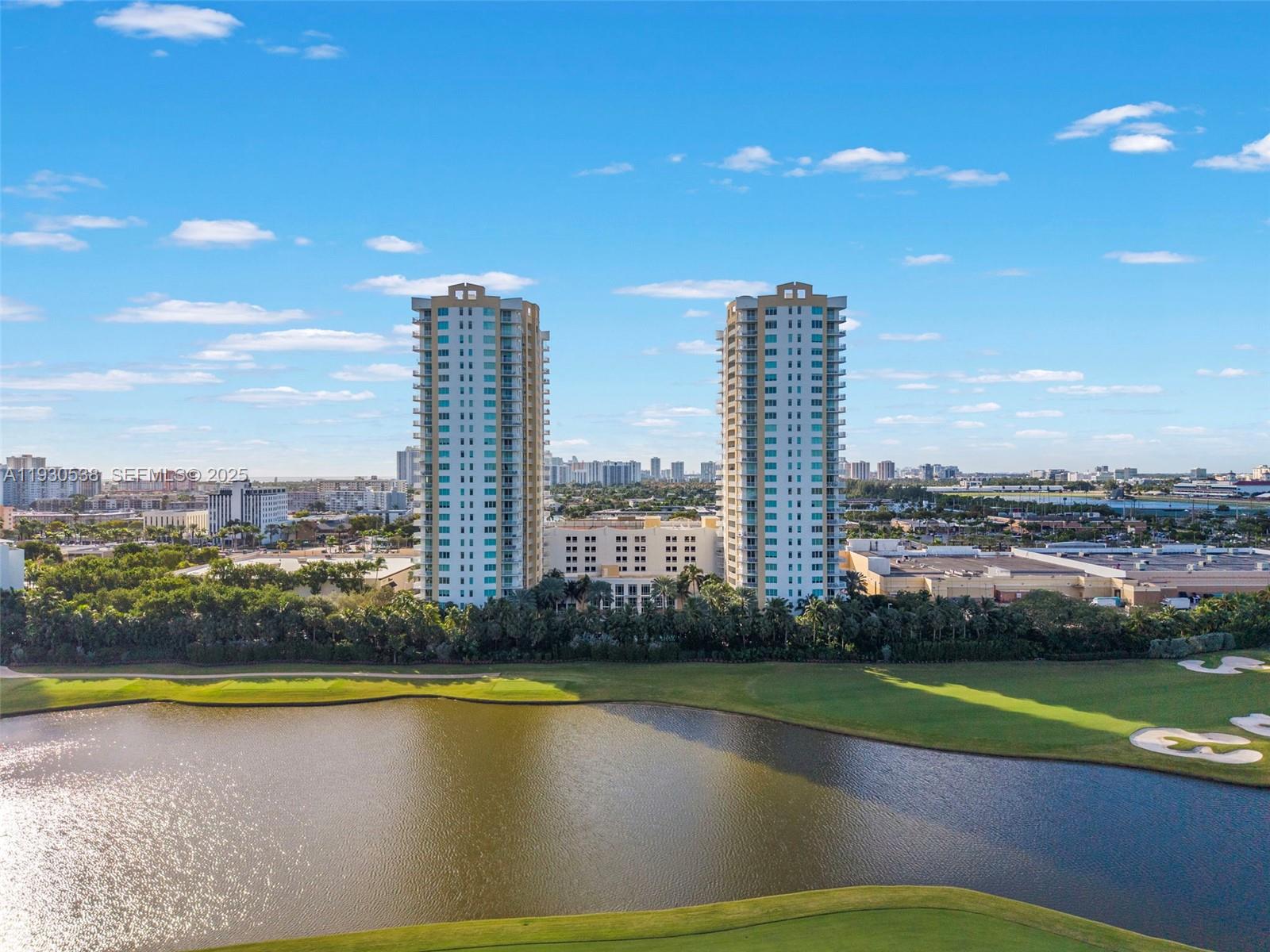 DUO CONDOMINIUM EAST - Residential