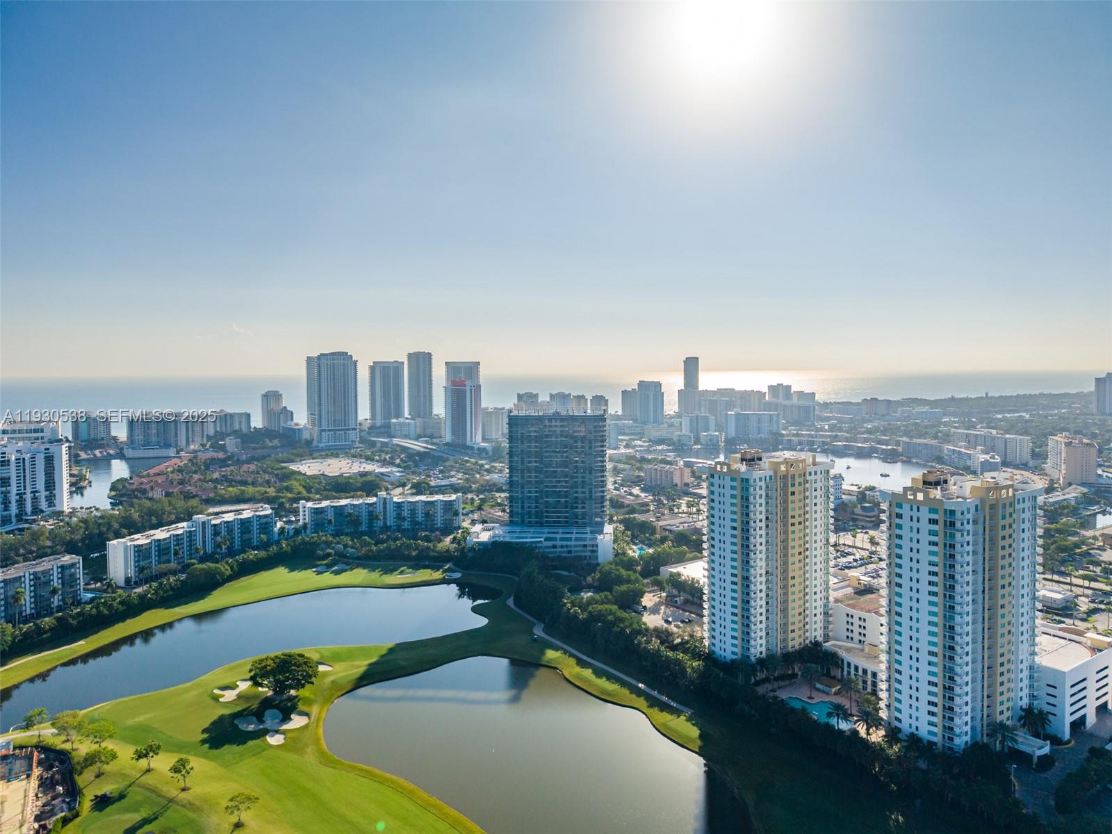 DUO CONDOMINIUM EAST - Residential