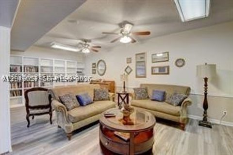 Tiny photo for 10301 Greenbriar Ct, Boca Raton, FL 33498 (MLS # A12042057)