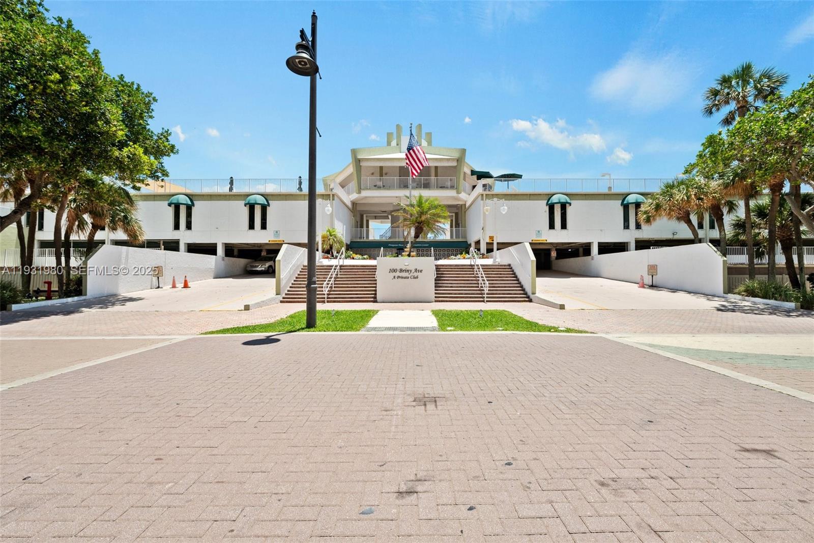 POMPANO BEACH CLUB CONDO - Residential