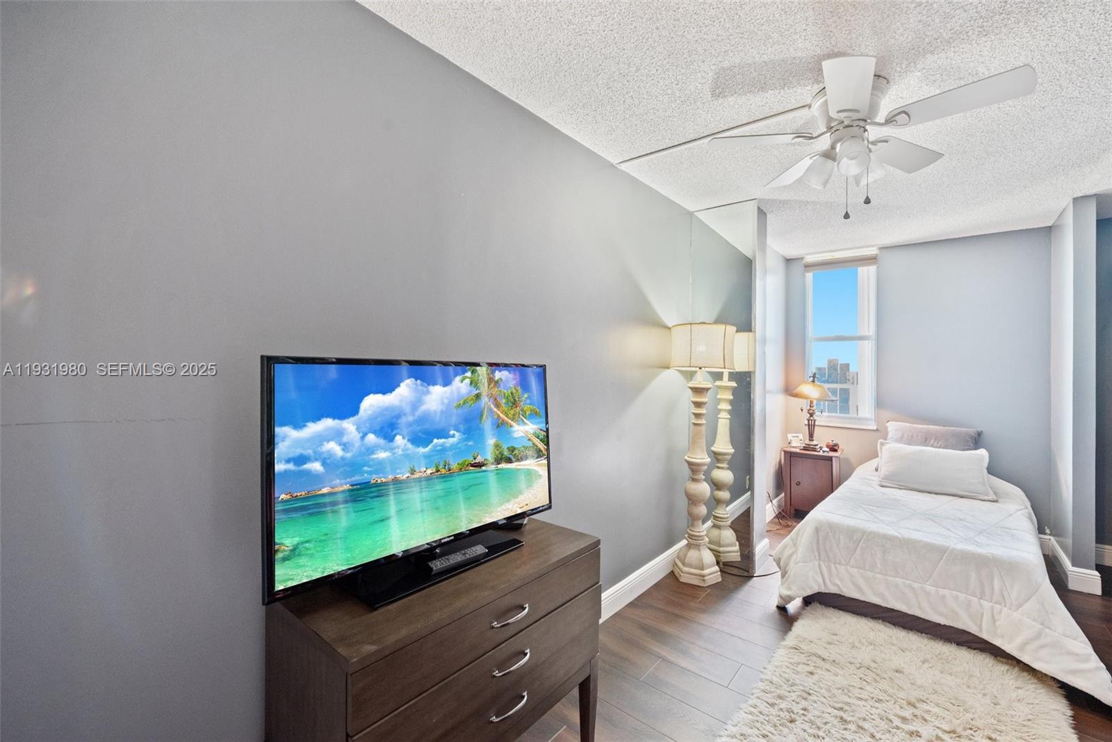 POMPANO BEACH CLUB CONDO - Residential