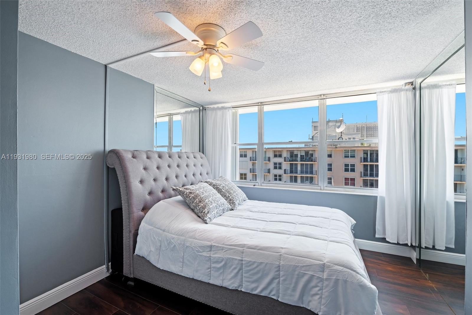 POMPANO BEACH CLUB CONDO - Residential