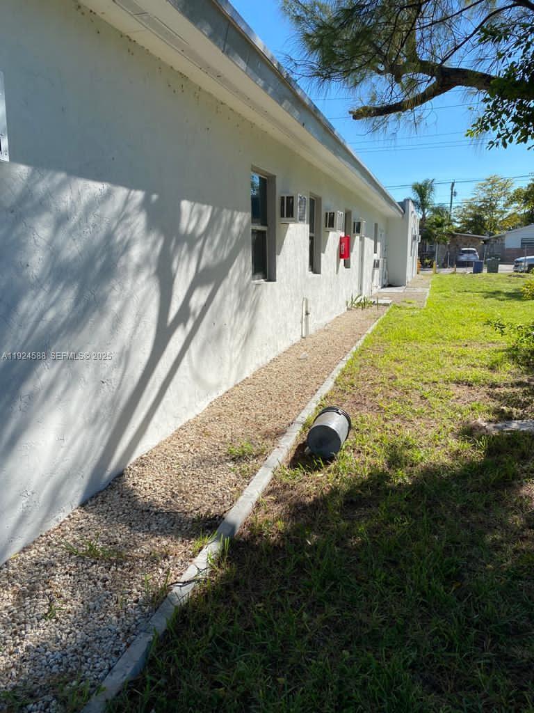 CARVER RANCHES BUSINESS S - Residential Lease