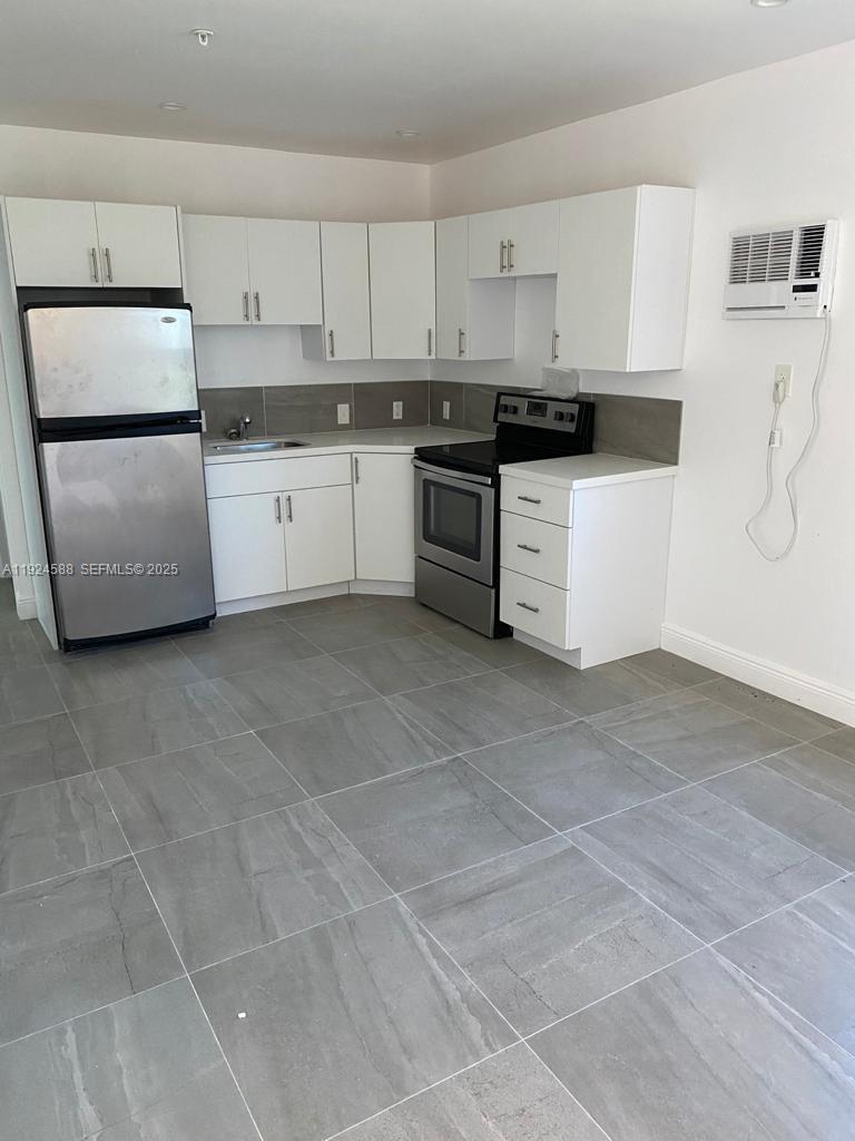 CARVER RANCHES BUSINESS S - Residential Lease