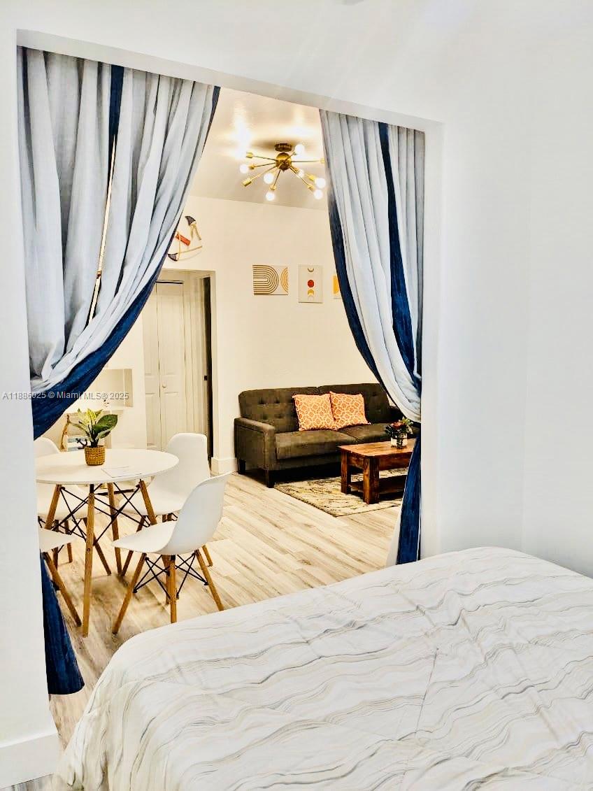 760 CONDO - Residential