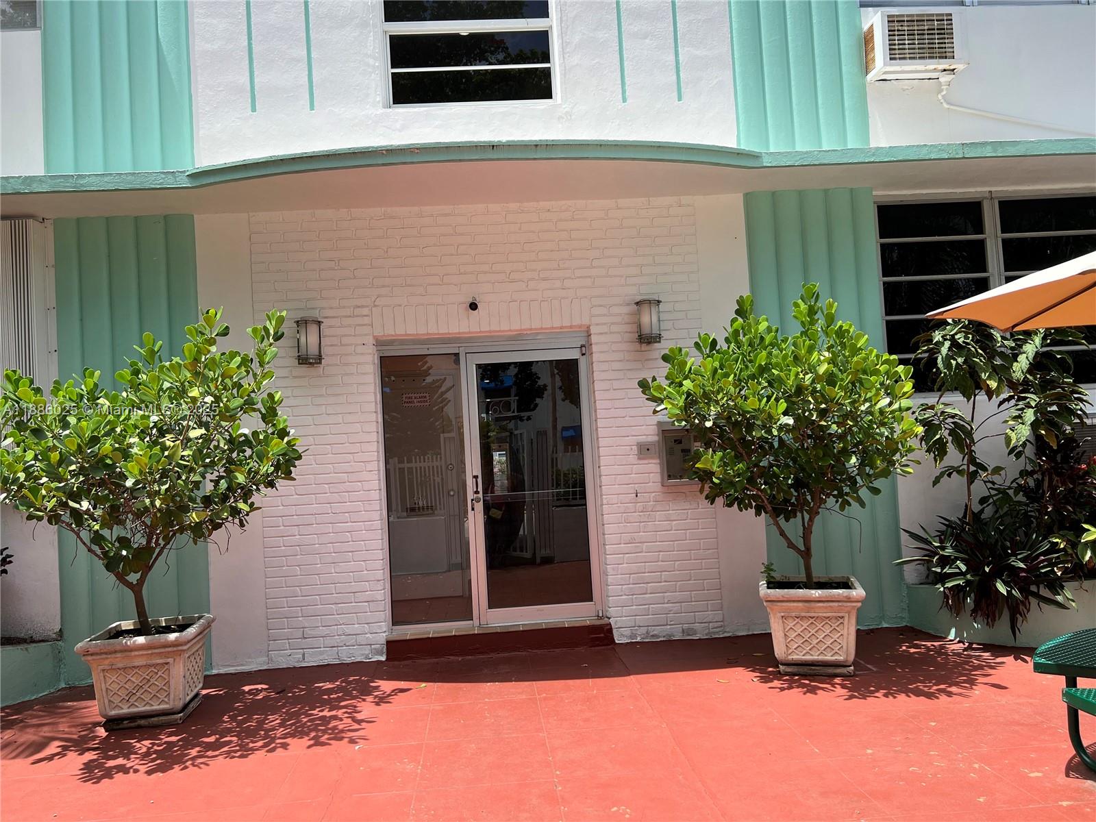 760 CONDO - Residential