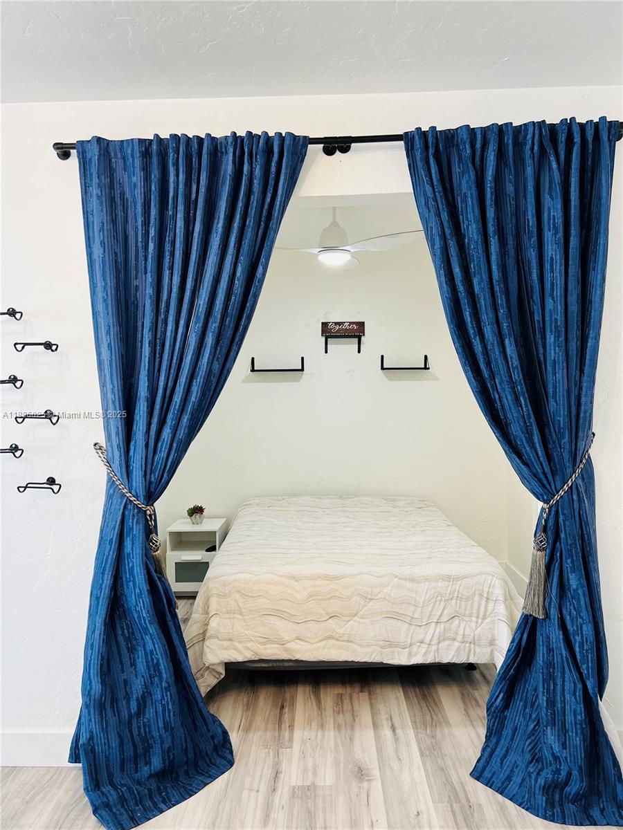 760 CONDO - Residential