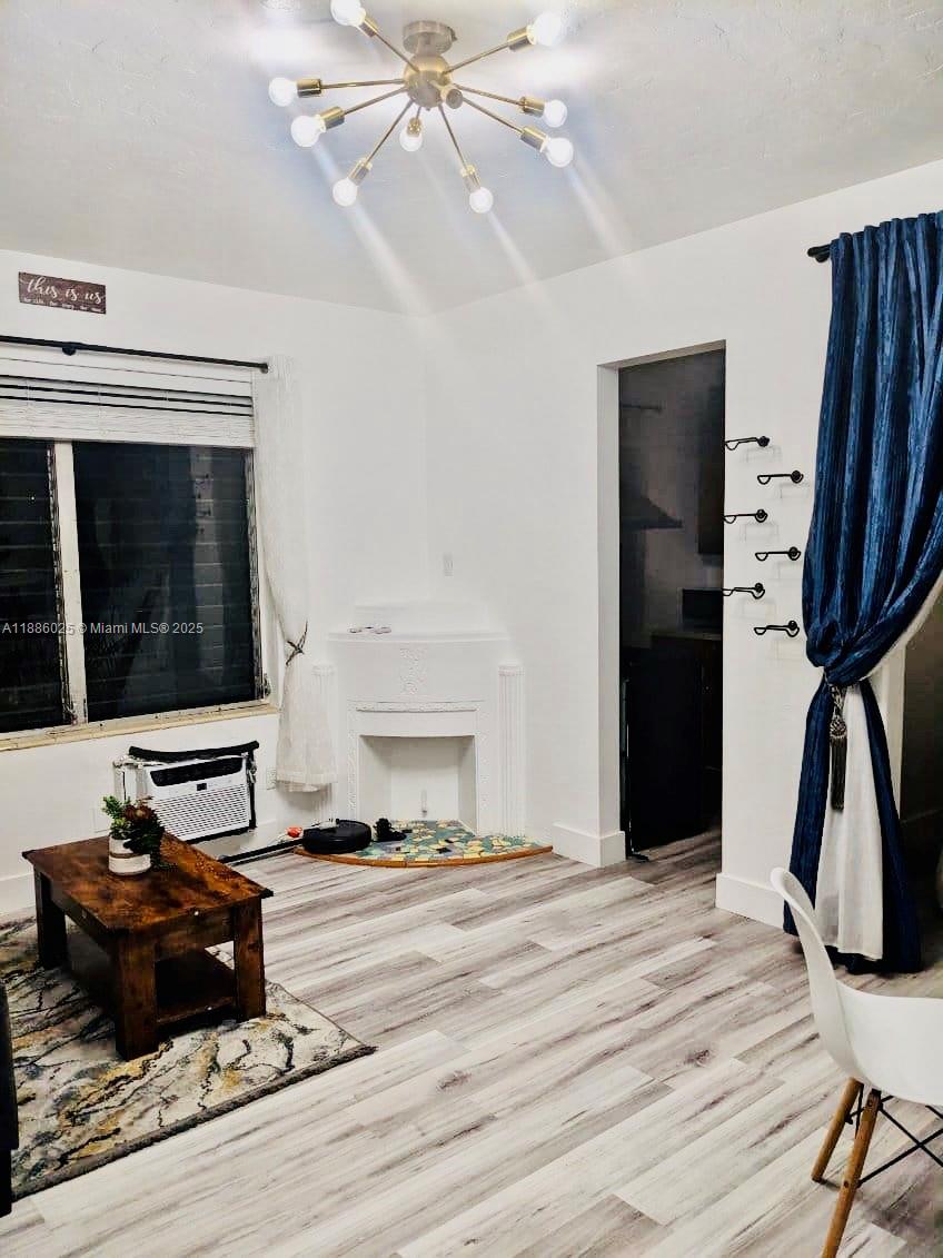 760 CONDO - Residential