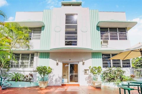 Photo of 760 Jefferson Ave #6, Miami Beach, FL 33139 (MLS # A11886025)