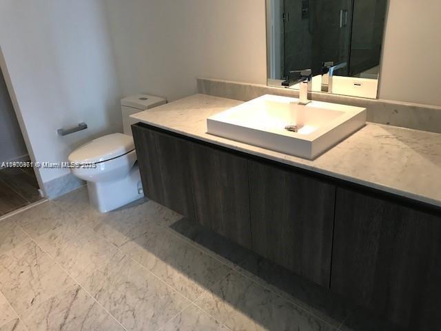 SLS LUX BRICKELL - Residential Lease