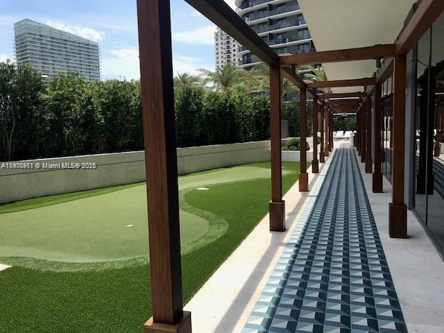 SLS LUX BRICKELL - Residential Lease