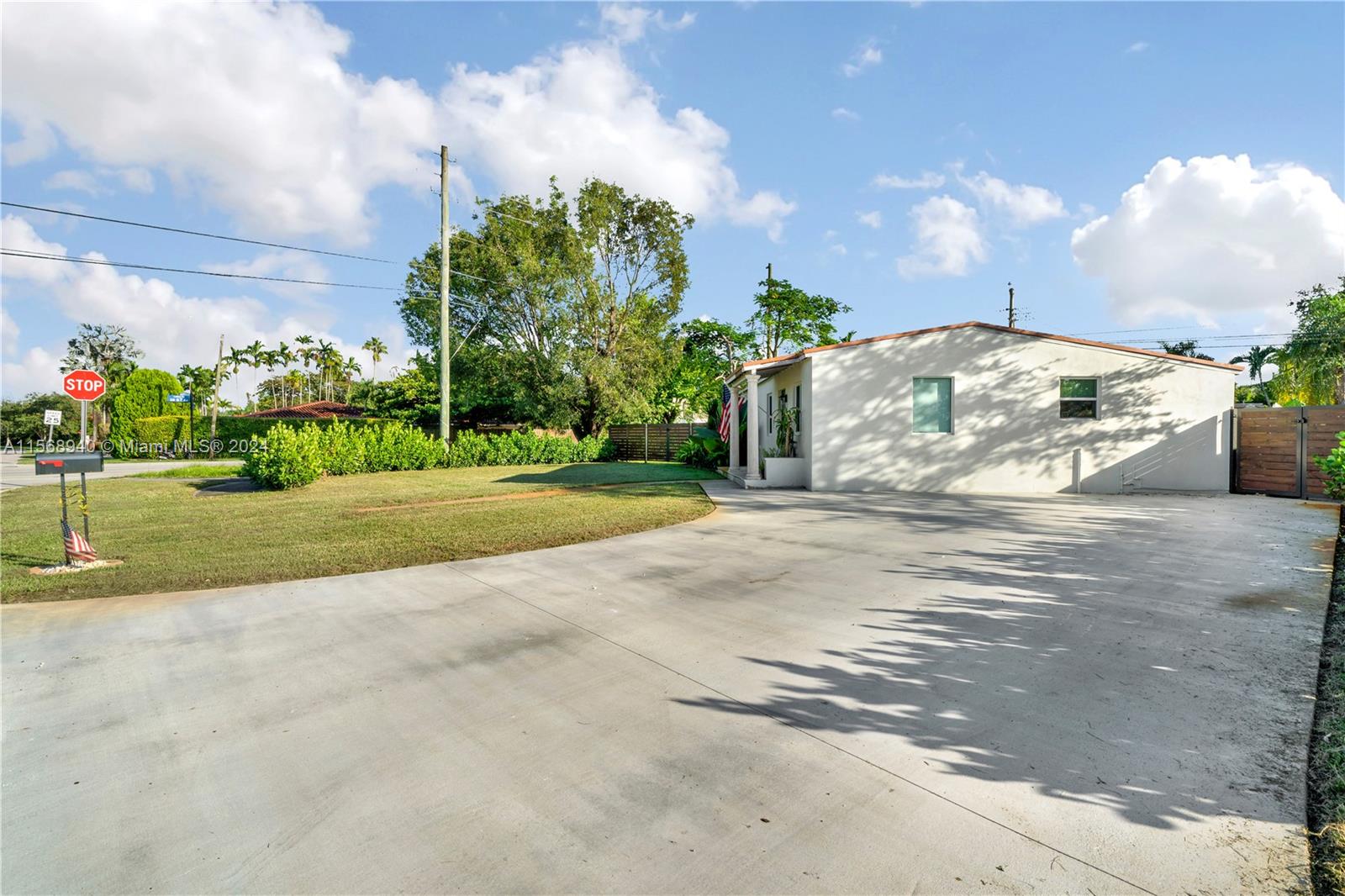 CASA GRANDE - Residential Lease