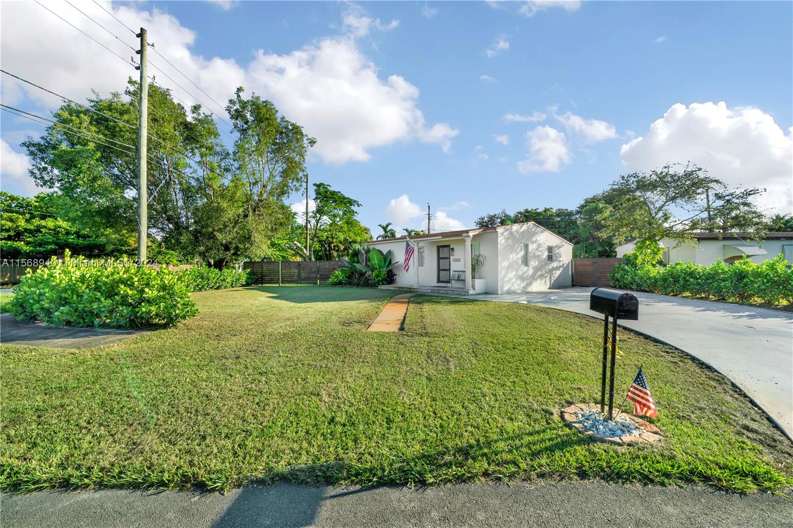 CASA GRANDE - Residential Lease