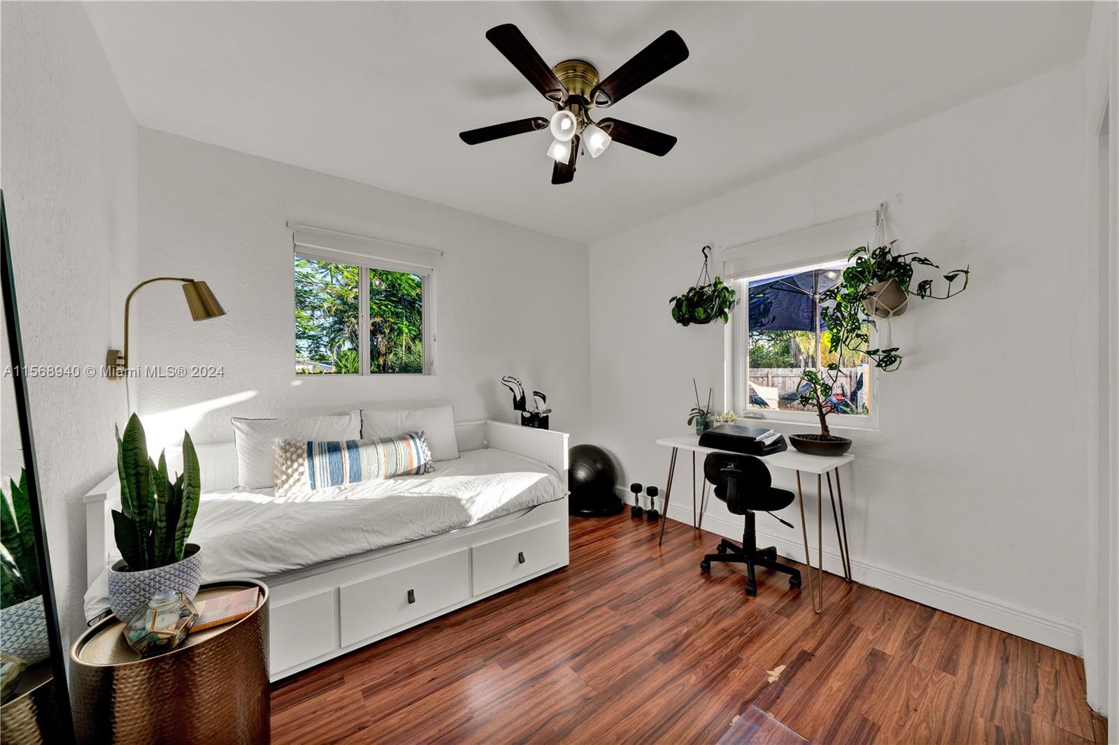CASA GRANDE - Residential Lease