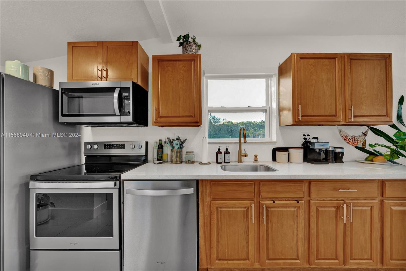CASA GRANDE - Residential Lease