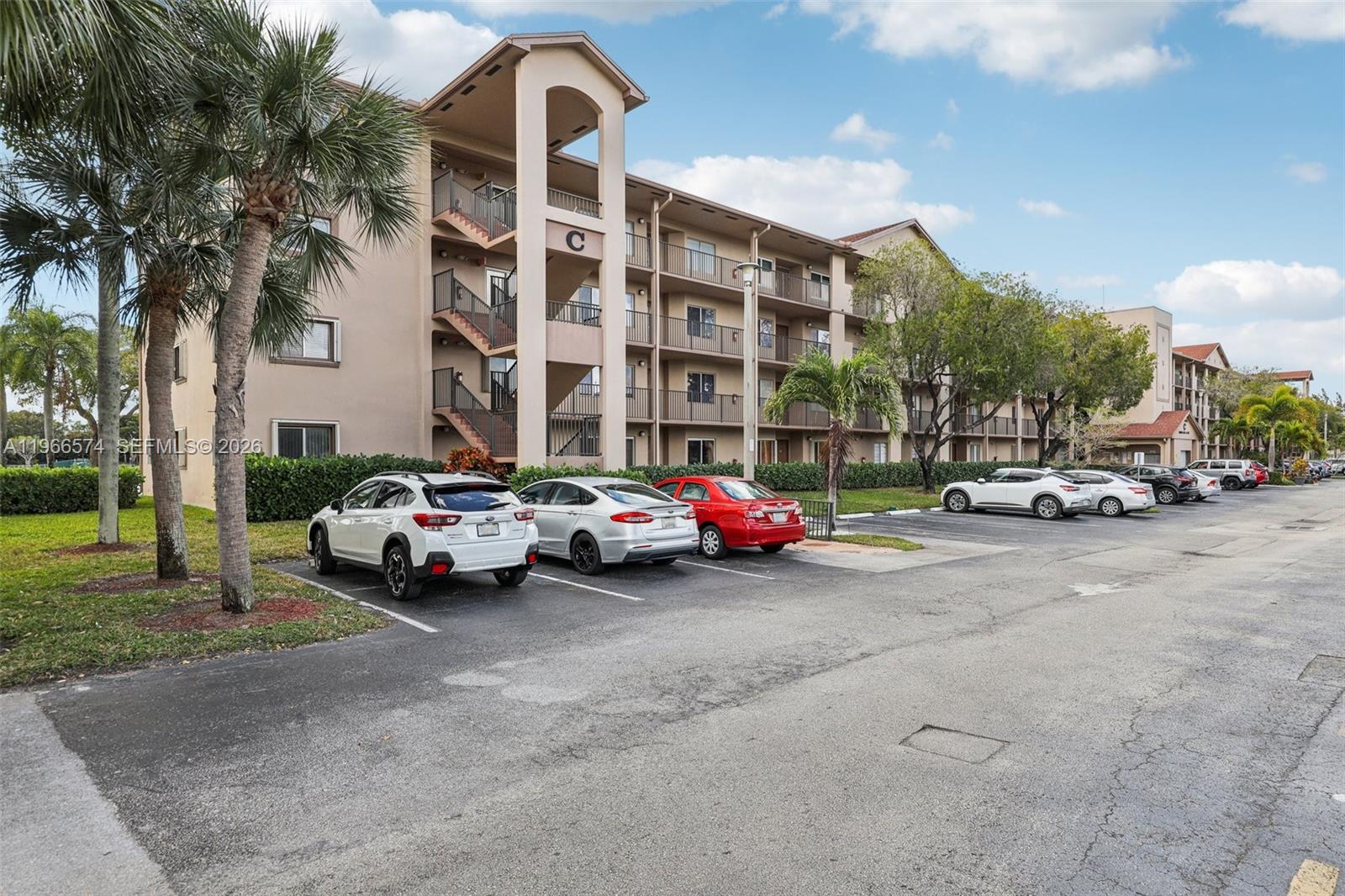 13800 SW 14th St 103C