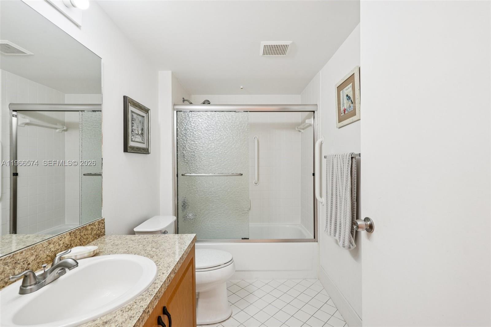 SUFFOLK AT CENTURY VILLAG - Residential