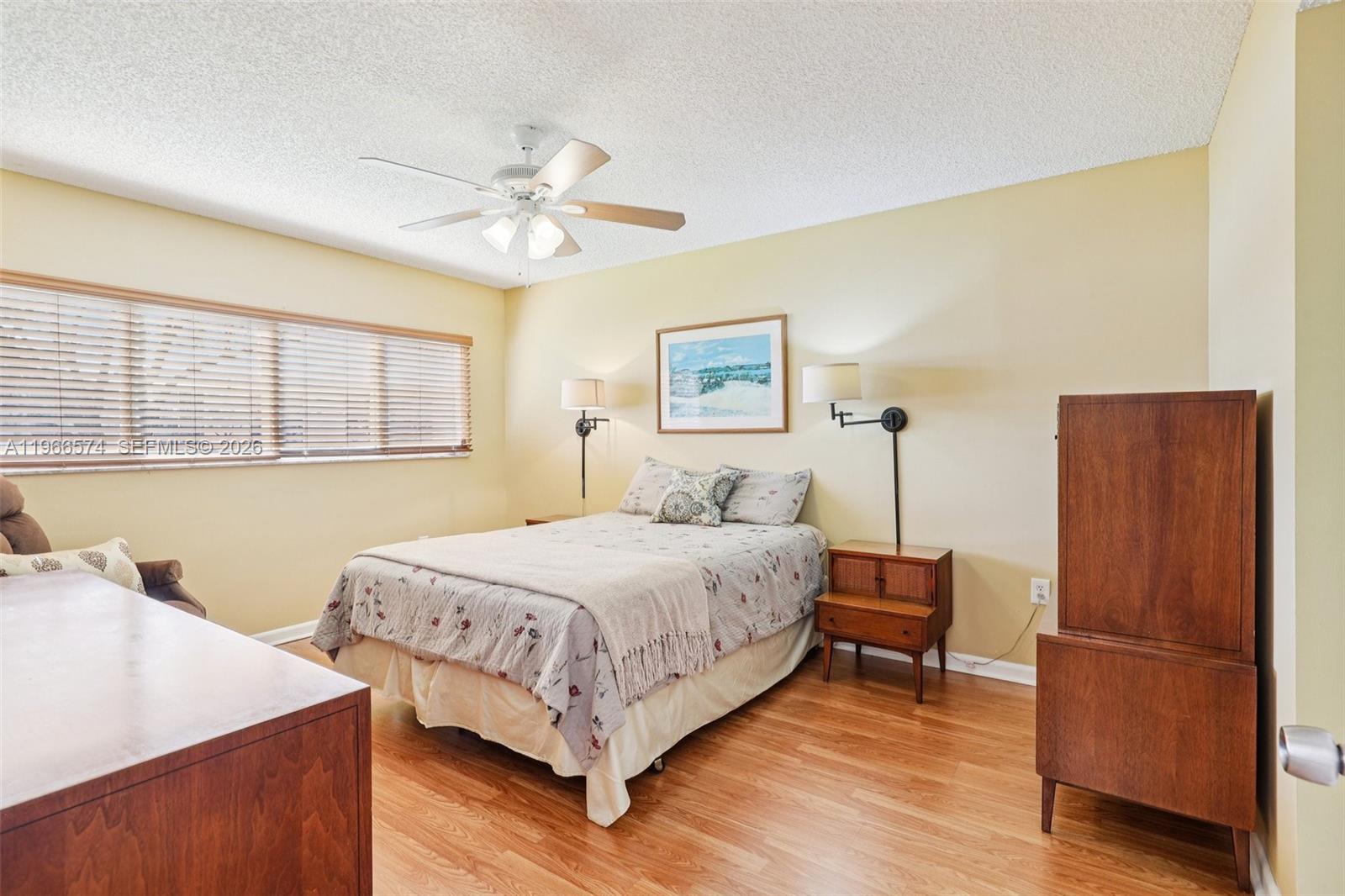 SUFFOLK AT CENTURY VILLAG - Residential