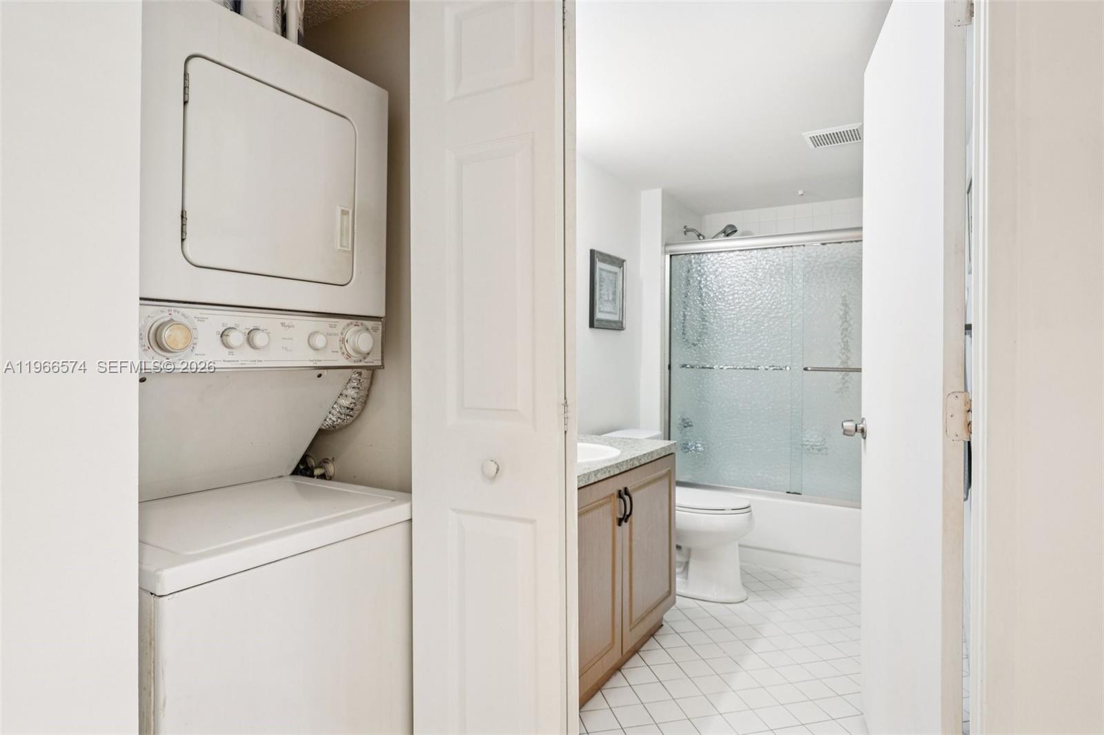 SUFFOLK AT CENTURY VILLAG - Residential