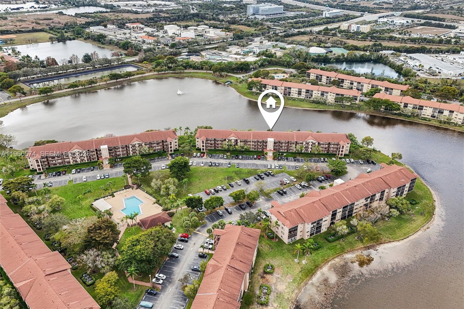 SUFFOLK AT CENTURY VILLAG - Residential