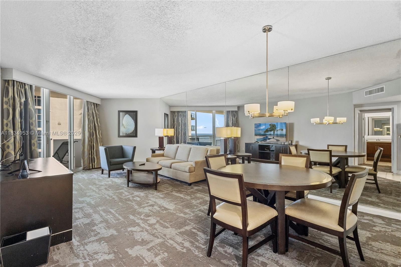 17375 Collins Ave 1004