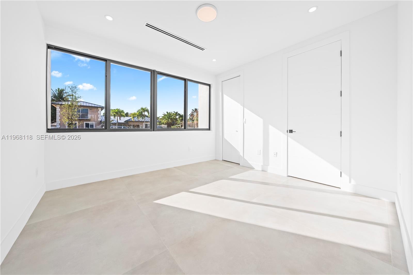 FAIRLAWN ESTATES - Residential